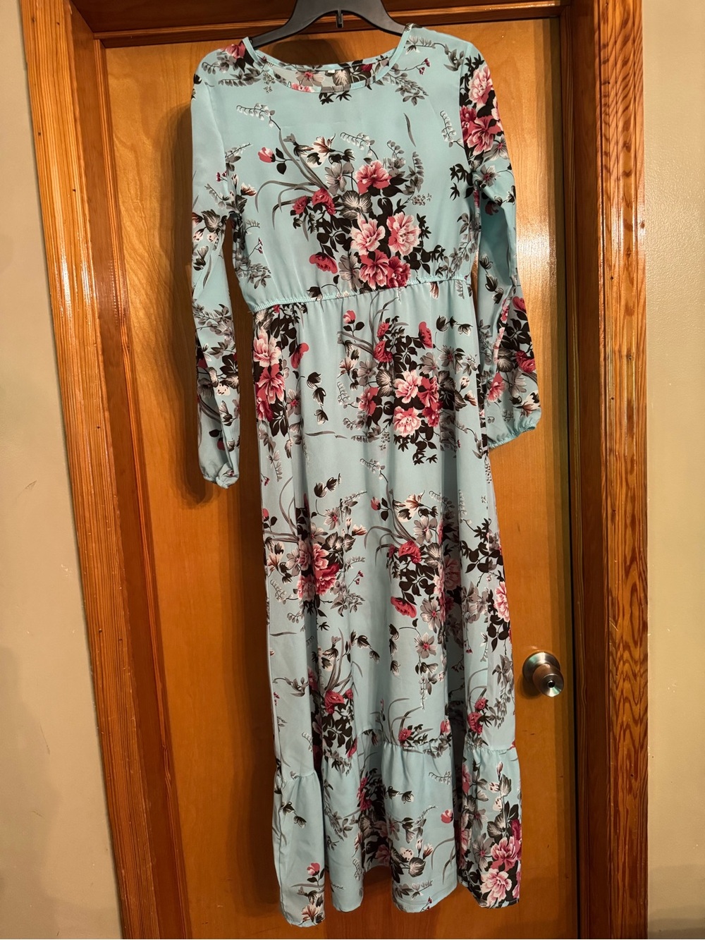 Women’s Light Blue Floral Long Sleeve Dress - Picture 2 of 3
